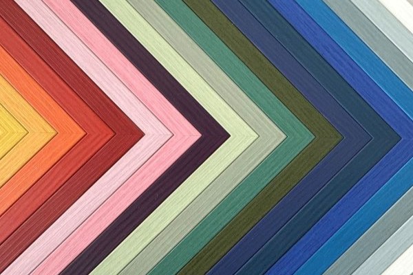 Echtholzfurnierte Bilderrahmen - Farbe und Gestaltung